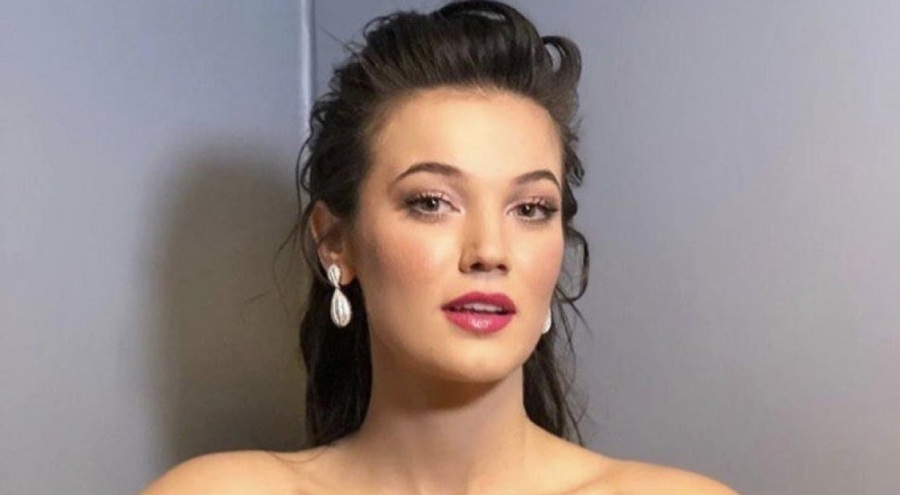 Pınar Deniz son pozlarıyla sosyal medyayı salladı!