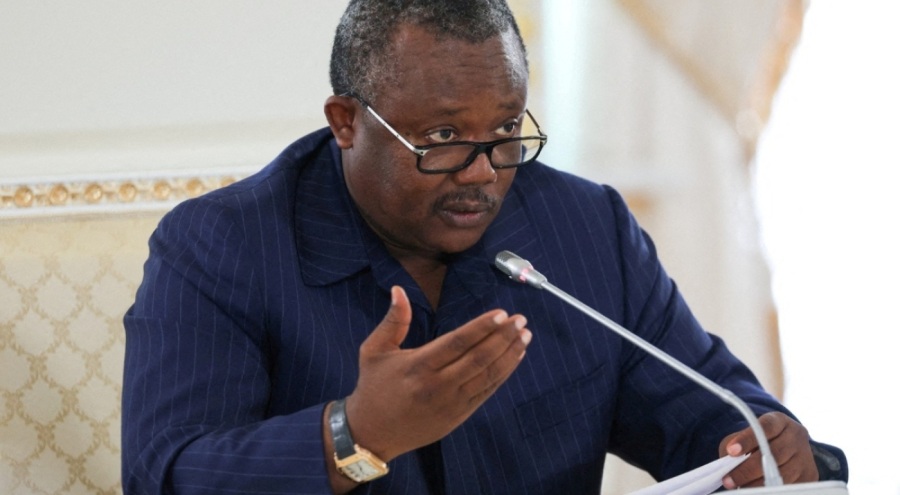 O ülkede darbe girişiminin ardından parlamento feshedildi