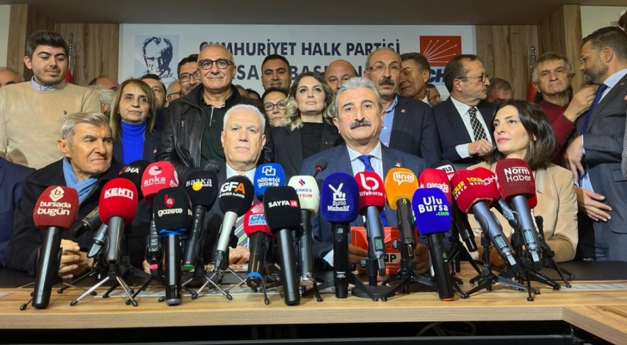 "Bursa'nın kaybedecek bir dakikası bile yok" Bozbey, CHP'nin resmen Büyükşehir adayı