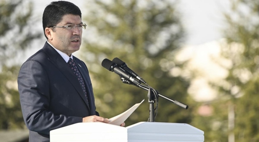 Adalet Bakanı Tunç: Yetersiz olan 392 cezaevini kapattık