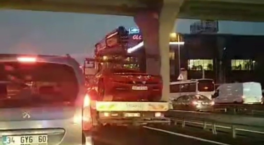 Dilan Polat'ın lüks araçları TMSF'ye çekildi!