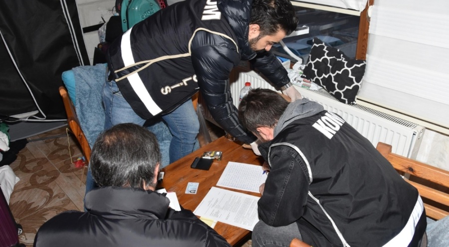 Nevşehir merkezli 76 ilde "dolandırıcılık ve rüşvet" operasyonu: 234 gözaltı