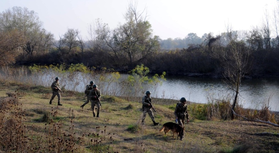 2 FETÖ şüphelisi, kaçarken yakalandı