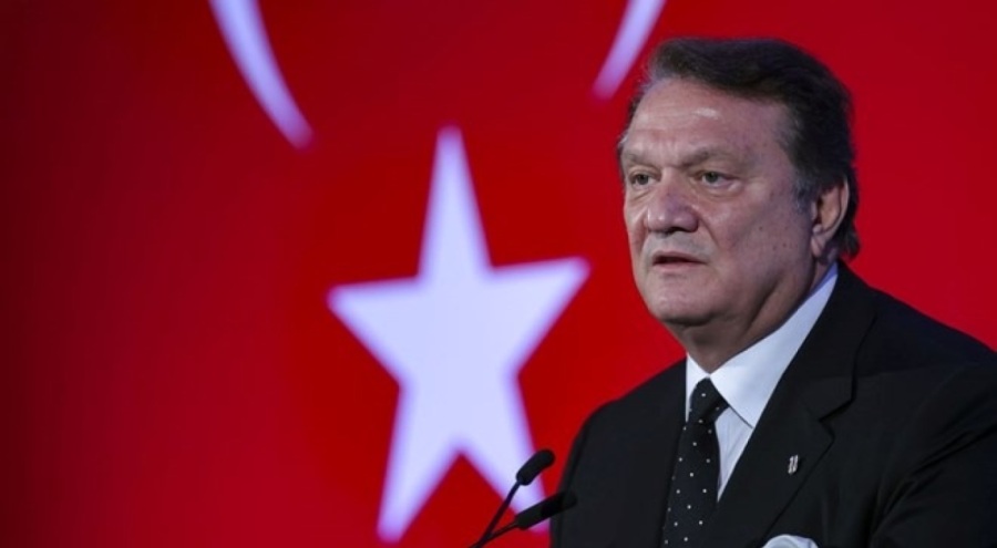 Beşiktaş başkanı Arat'tan PSG çıkarması