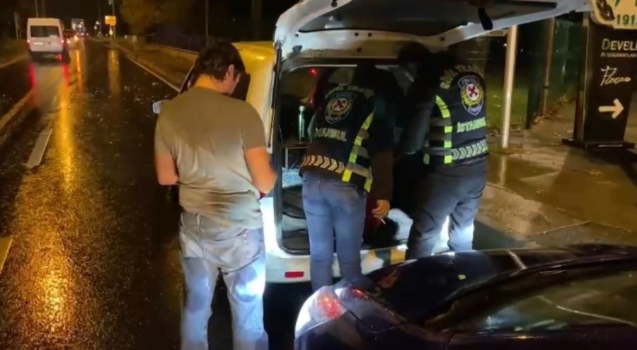 Maltepe'de ambulansa yol vermeyen şahsa ceza