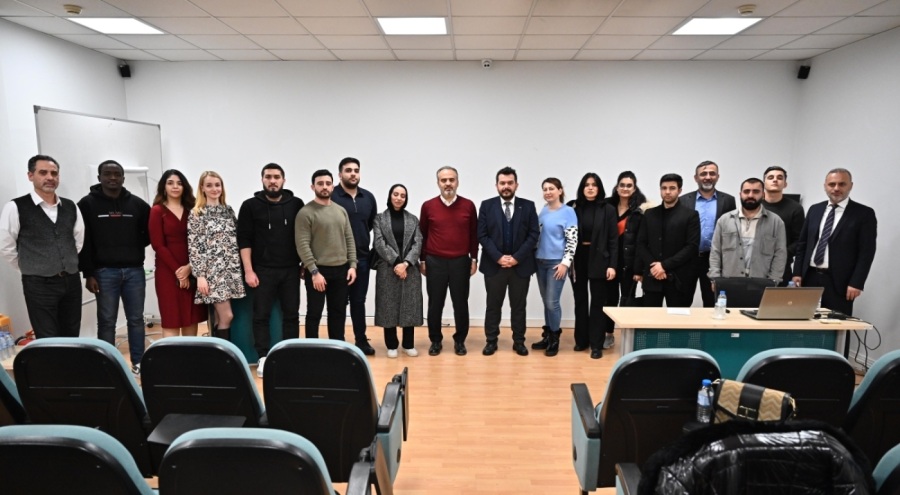 Bursa Büyükşehir Belediye Başkanı Aktaş'tan Ulaştırma Ekonomisi dersi