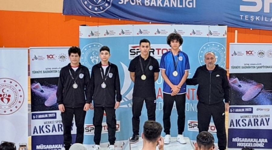 Bursalı sporcu Mert Nurettin Aydın'dan Türkiye Şampiyonası'nda 2 madalya