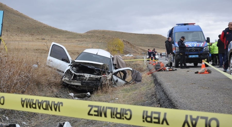 Yozgat'ta trafik kazası: Aynı aileden 3 ölü, 3 yaralı