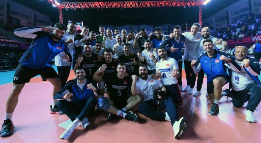 Halkbank, Kulüpler Dünya Şampiyonası'nda yarı finale çıktı