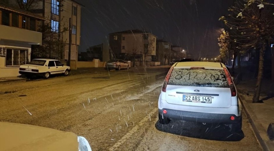 Marmara'da kar yağışı başladı