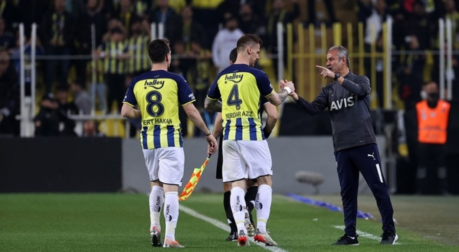 İsmail Kartal'dan derbide tek değişiklik