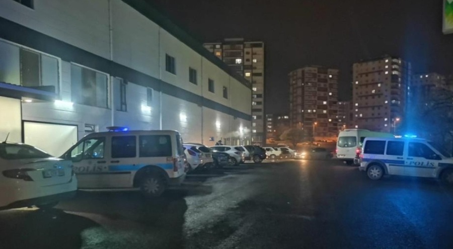 Hamama giren çocuk boğulma tehlikesi geçirdi