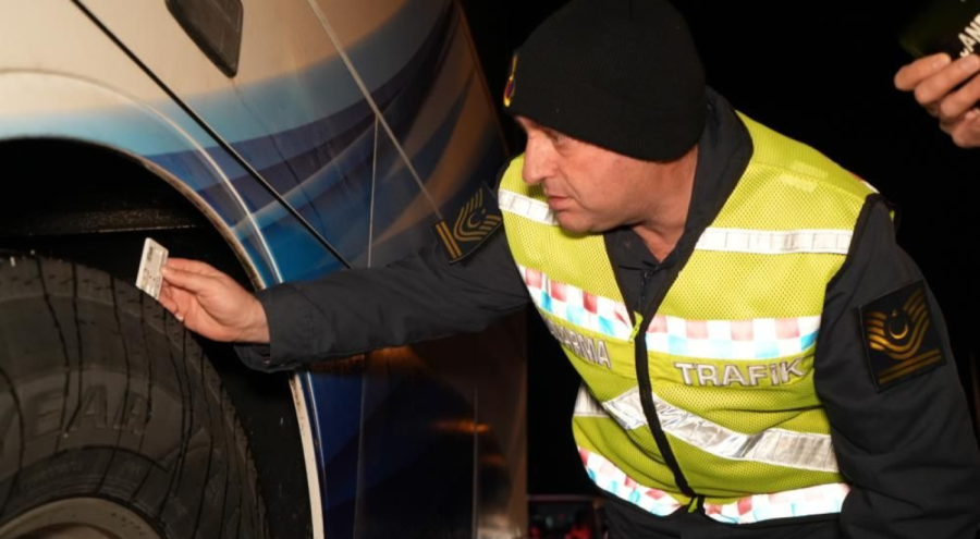 43 ilin geçiş noktasında kış lastiği denetimi! 2 bin 568 TL cezası var