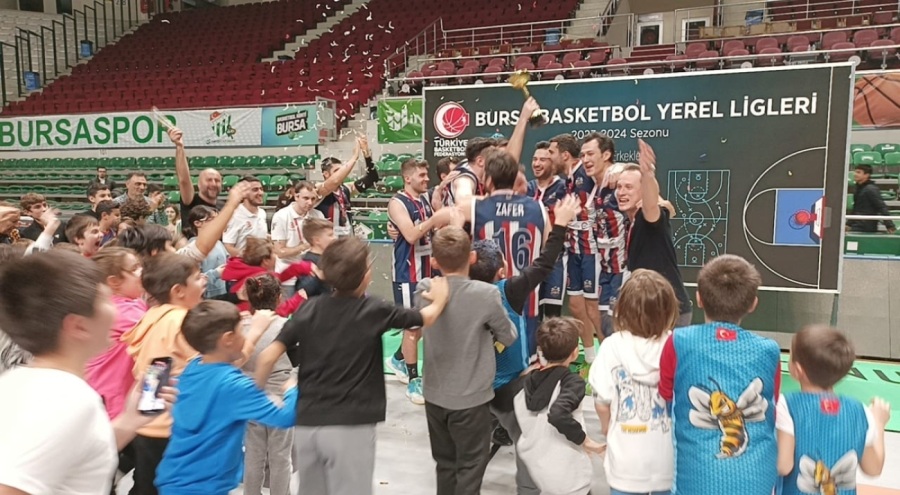 Yerel Ligler Bursa Büyük Erkekler şampiyonasında kupa, sahibini buldu