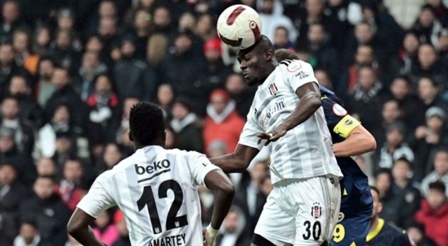 Eric Bailly'e tehdit mesajı: "Seni lanetledim"