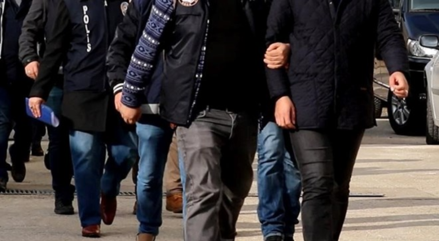 Kapkaççılara suçüstü! Tutuklandı