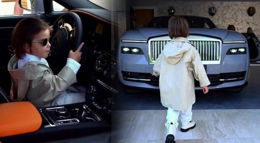 Zayn, bu kez milyonluk elektrikli aracı kullandı!