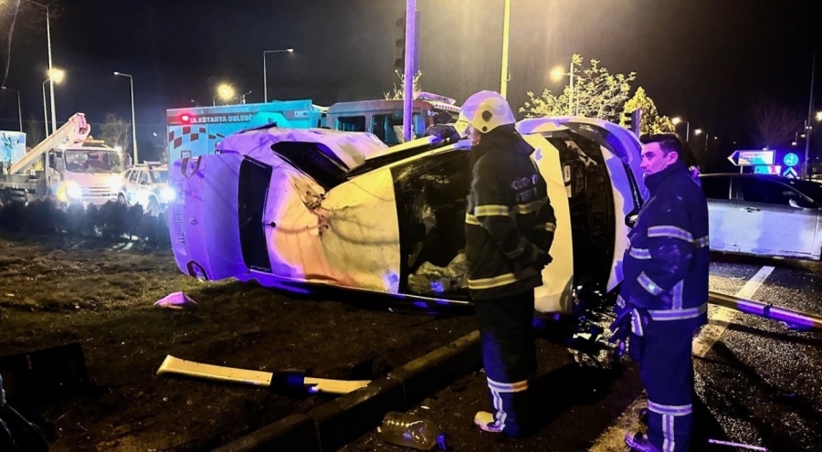 Otoparktan çaldığı otomobille kaza yaptı! Yakalandı