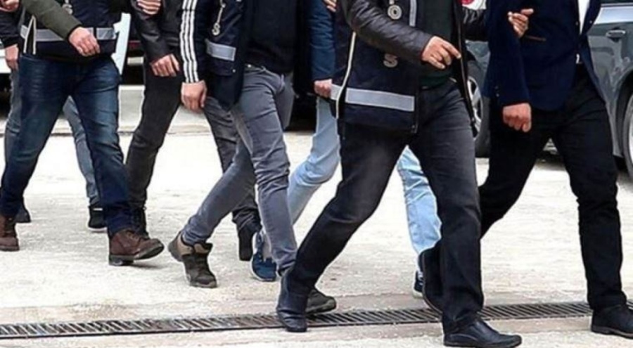 'Terör' operasyonu: 7 gözaltı