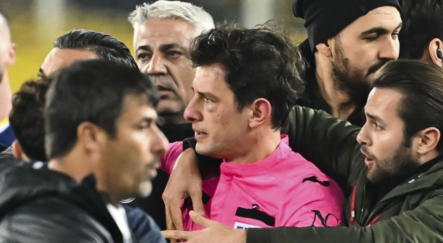 Türkiye Faal Futbol Hakemleri Derneğinden hakemlere maçlara çıkmama çağrısı yapıldı!