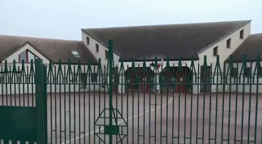 Fransa'da öğretmenler endişeli: Çıplak kadın tablosu tartışma yarattı