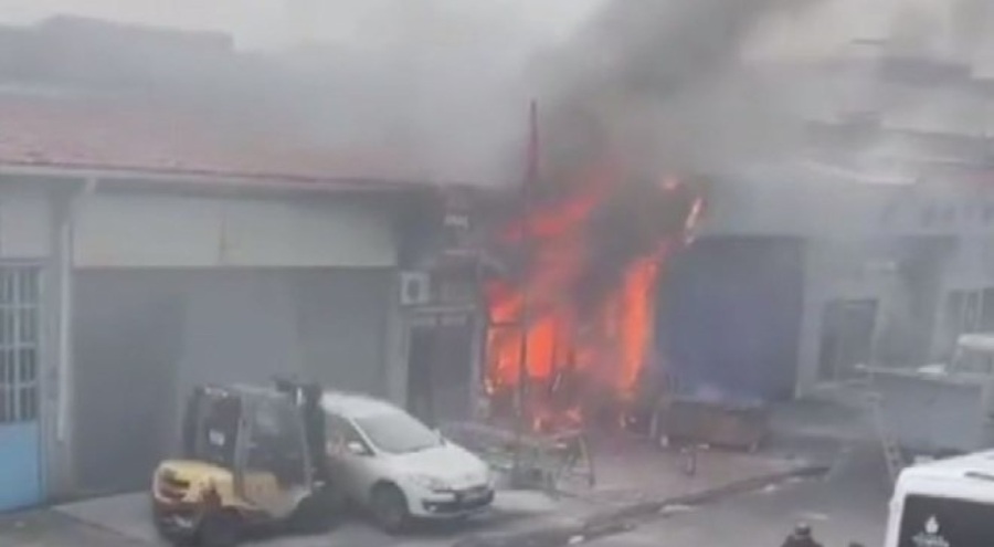 İstanbul'da sanayi sitesinde yangın çıktı!