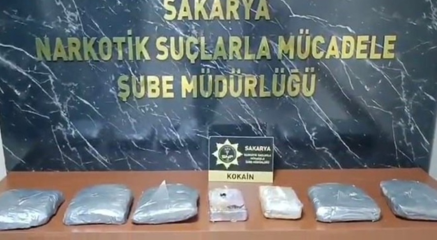 13 kilo kokain ele geçirildi: 3 gözaltı