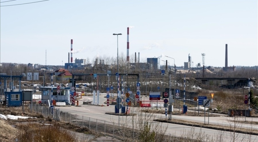 Finlandiya hükümeti Rusya sınırındaki iki kontrol noktasını yeniden açma kararı aldı