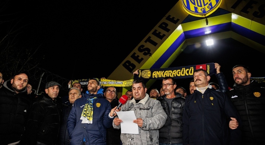Ankaragücü taraftarlarından Faruk Koca için oturma eylemi!