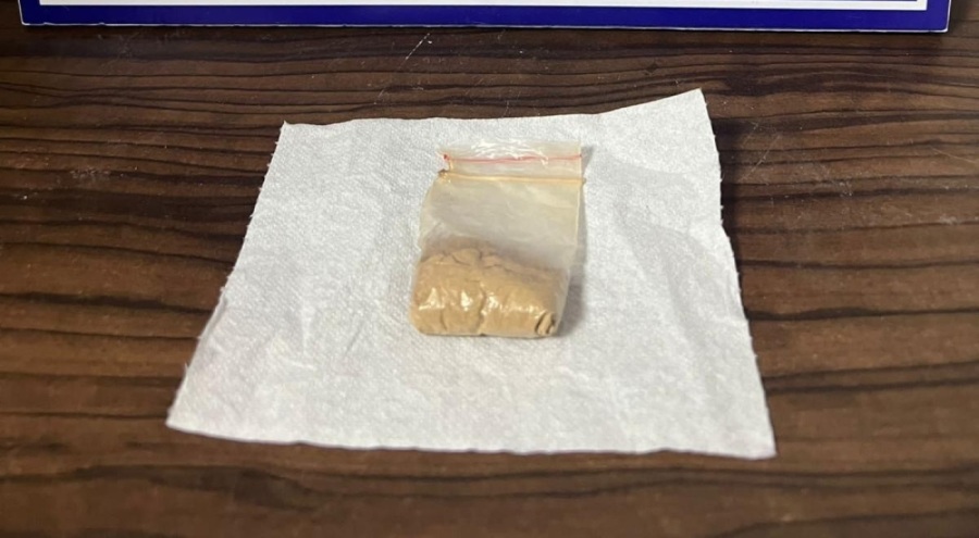 Kapaklı'da bir şahsın üzerinde eroin ele geçirildi
