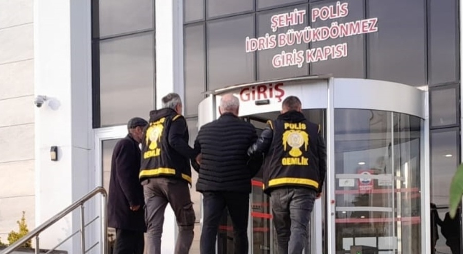 Bursa'da zeytinlik alanda bir kişiyi silahla öldürülen zanlı tutuklandı