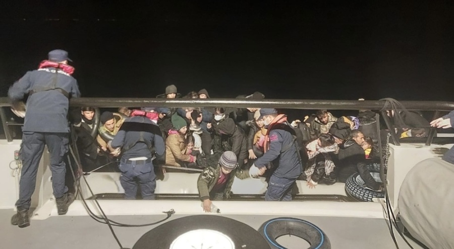 76 kaçak göçmen yakalandı