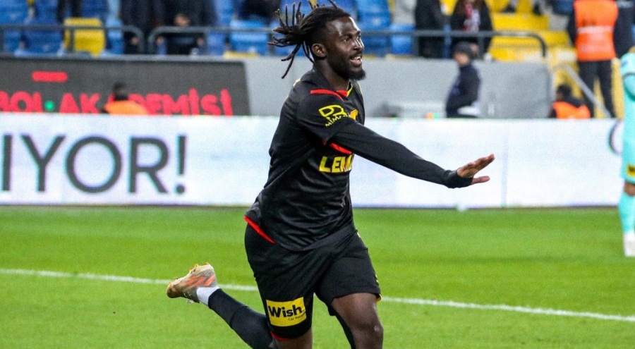 Göztepe'nin yeni golcüsü Traore oldu