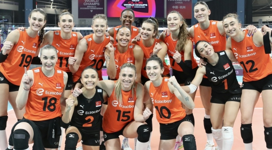 Eczacıbaşı Dynavit, FIVB Dünya Kulüpler Şampiyonası'na galibiyetle başladı