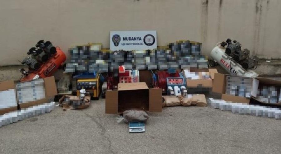 Bursa'da operasyon! Kaçak tütün ele geçirildi