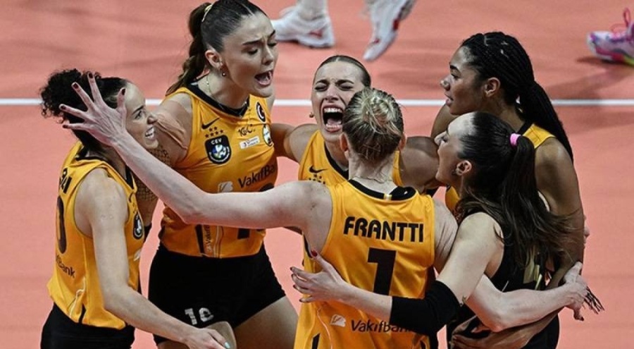VakıfBank, Dünya Kulüpler Şampiyonası'nda yarı finale adını yazdırdı