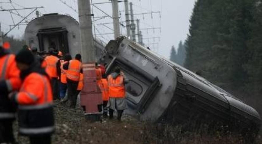 Çin'de iki metro treni çarpıştı: Yüzlerce yaralı!