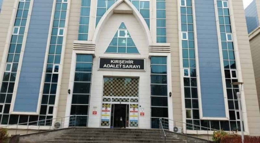 "Zimmete para geçirme" suçundan tutuklanan 3 belediye çalışanı serbest!