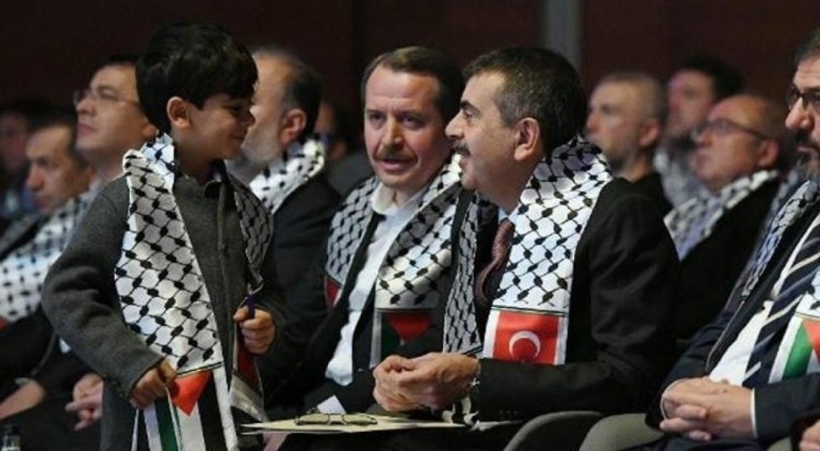 Bakan Tekin'den Öğretmenlik Meslek Kanunu açıklaması