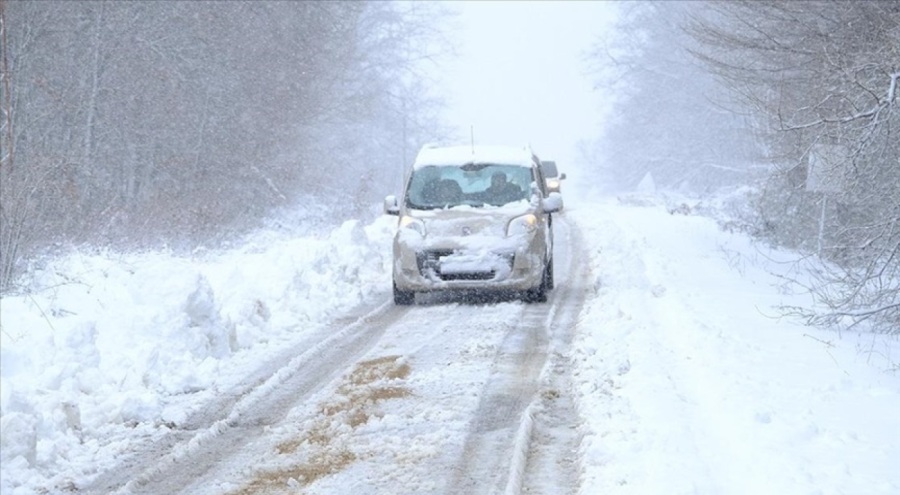 Kırklareli'nin yüksek kesimleri kara teslim oldu