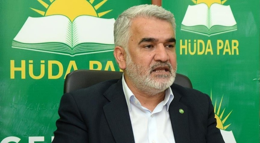 HÜDA PAR Genel Başkanı Yapıcıoğlu, Bursa'da partisinin il kongresinde açıklamalarda bulundu