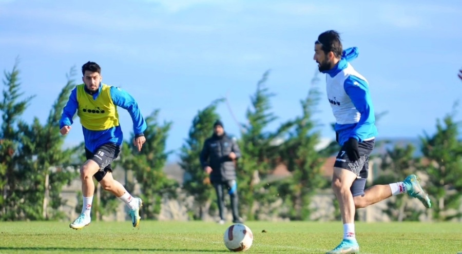 Karacabey Belediyespor Teknik Direktörü: "İzmir'den puan veya puanlarla dönmek istiyoruz"