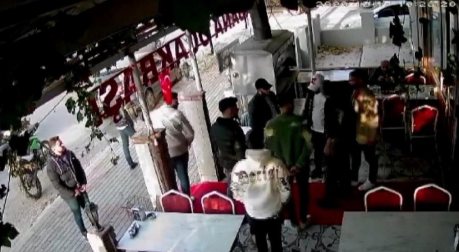 Telefondaki beyran kavgası sokağa taştı!