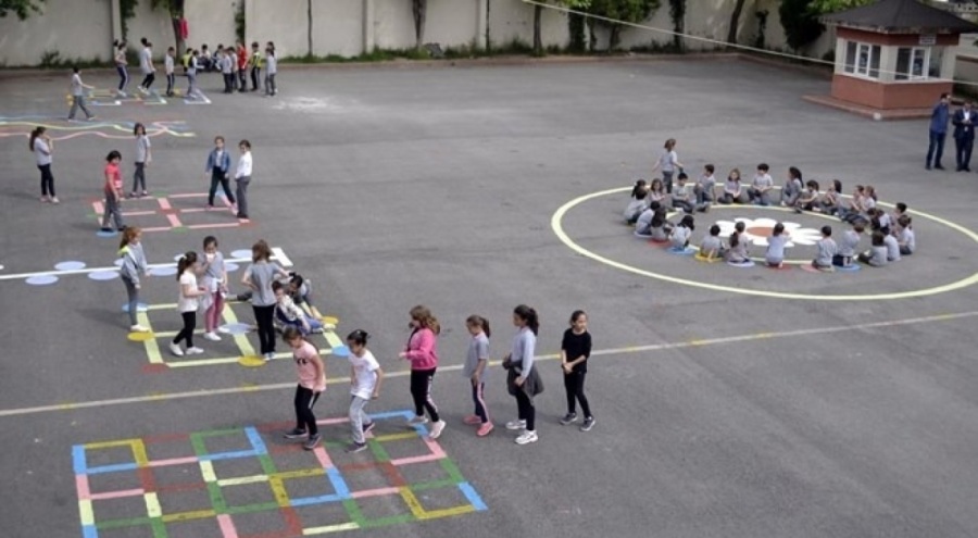 Geleneksel oyunlar okullara geri dönüyor! "Çatlak patlak, istop..."