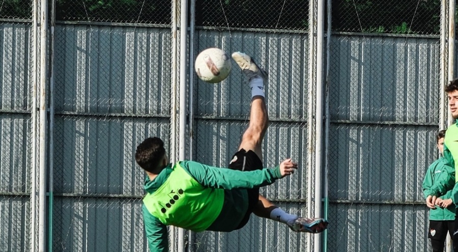 Bursaspor'da idman sonrası kamp!