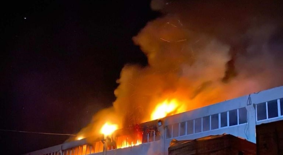 Seramik fabrikasında yangın!