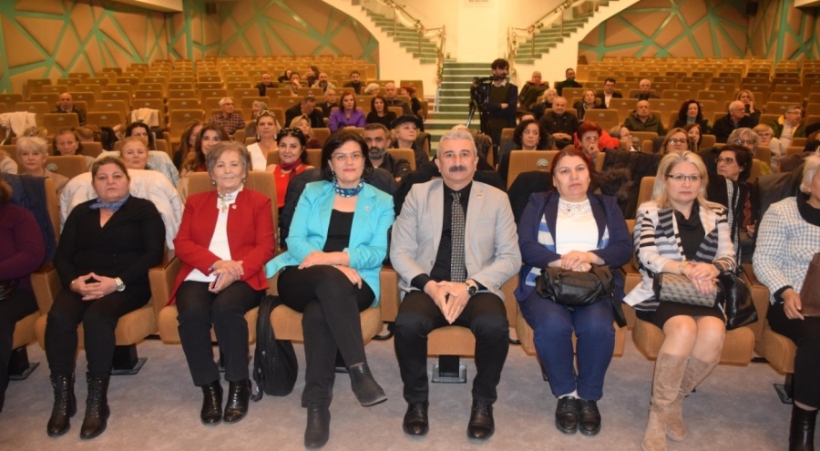 CHP İl Kadın Kolları Bursa'daki kadın belediye başkan aday adayları buluşturdu