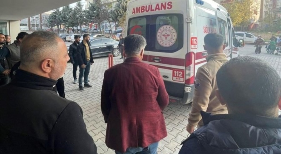 Bıçaklı kavga: 1 kişi ağır yaralandı