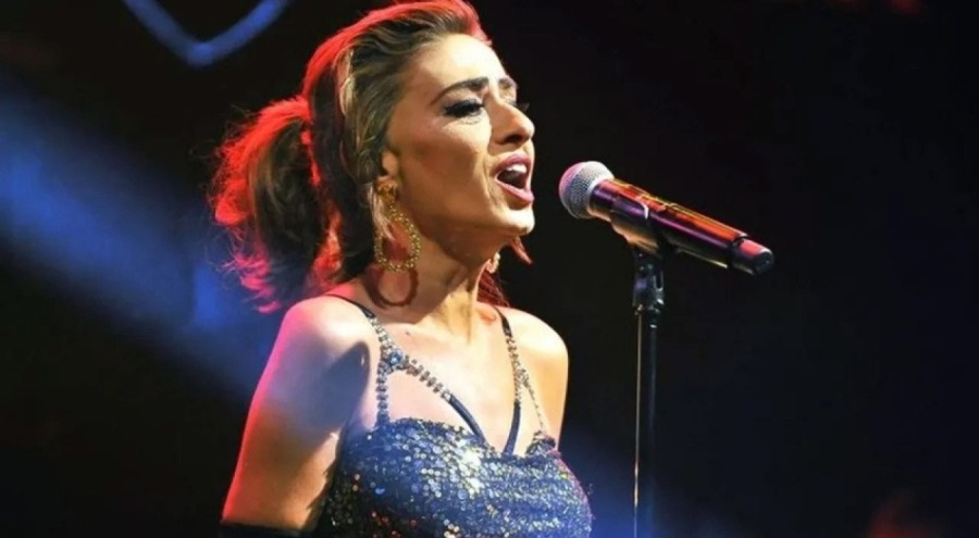 Ünlü sanatçı Yıldız Tilbe hastaneye kaldırıldı!