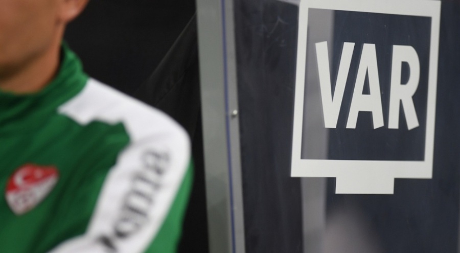 VAR çatırdıyor...  İspanya Futbol Federasyonu'ndan flaş karar